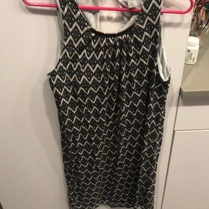 Dress with gold accent